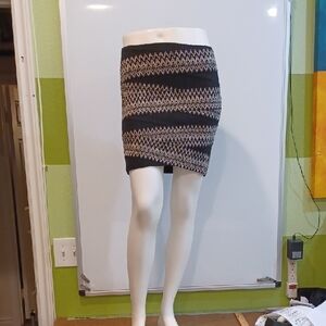 H&M XS Blk/Wht Wrap-Look Stretch Mini Skirt